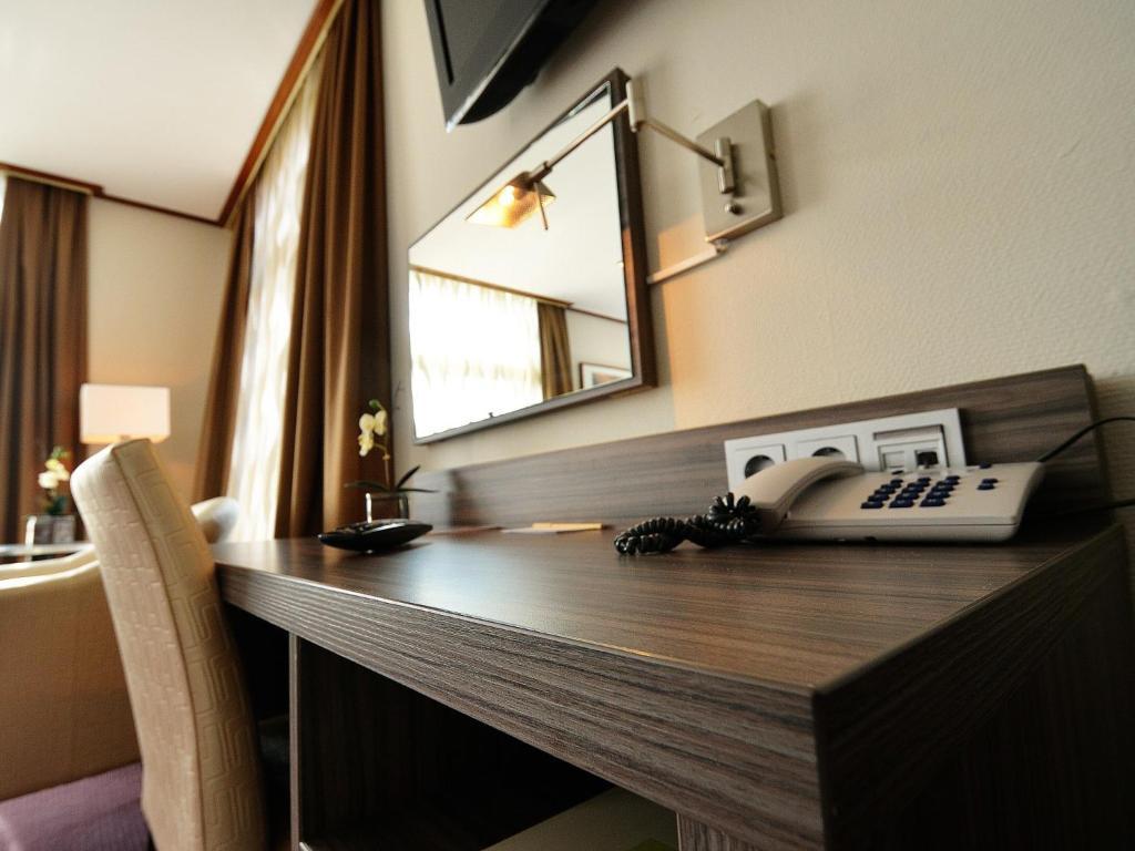 Hotel Faber Hoogezand Room photo